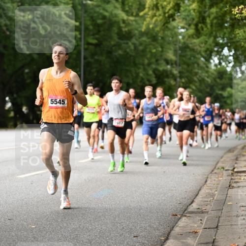 06.09.2026 - CURREX Alsterlauf Dr. Thomas Lammeyer http://msf.ph/oto/10113323 06.09.2026 09:04:51 Laufen 5545, 5617 meine-sportfotos.de