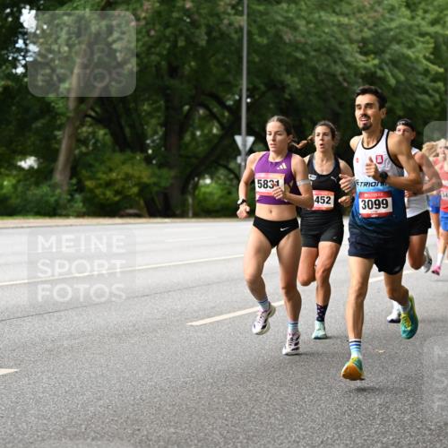 06.09.2026 - CURREX Alsterlauf Dr. Thomas Lammeyer http://msf.ph/oto/10113388 06.09.2026 09:05:01 Laufen 5831, 452, 0, 3099, 462, 5624, 5072 meine-sportfotos.de