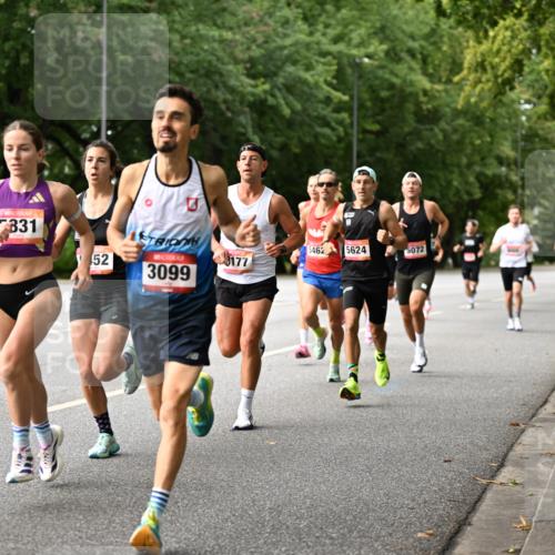 06.09.2026 - CURREX Alsterlauf Dr. Thomas Lammeyer http://msf.ph/oto/10113390 06.09.2026 09:05:01 Laufen 331, 5462, 5624, 5072, 52, 177, 3099 meine-sportfotos.de