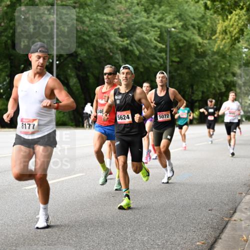 06.09.2026 - CURREX Alsterlauf Dr. Thomas Lammeyer http://msf.ph/oto/10113395 06.09.2026 09:05:02 Laufen 8177, 546, 5624, 5072 meine-sportfotos.de