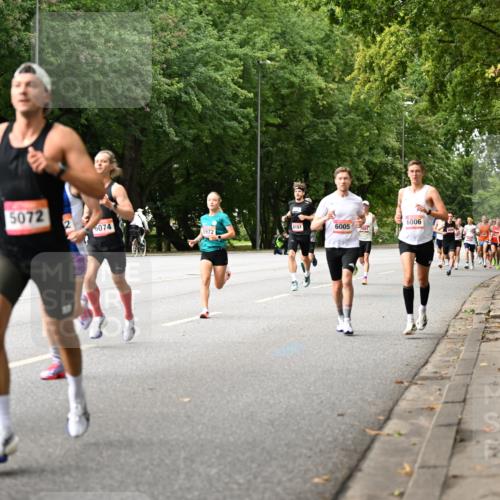 06.09.2026 - CURREX Alsterlauf Dr. Thomas Lammeyer http://msf.ph/oto/10113403 06.09.2026 09:05:03 Laufen 4432, 5072, 6074, 6006, 8151, 6005, 5972, 2021 meine-sportfotos.de