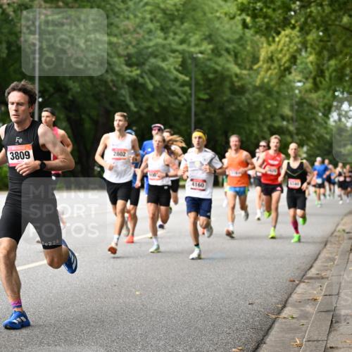 06.09.2026 - CURREX Alsterlauf Dr. Thomas Lammeyer http://msf.ph/oto/10113449 06.09.2026 09:05:10 Laufen 3809, 2802, 226, 950, 4160 meine-sportfotos.de
