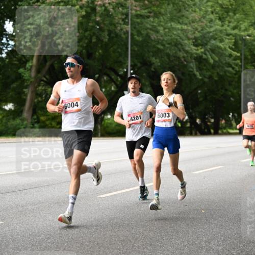 06.09.2026 - CURREX Alsterlauf Dr. Thomas Lammeyer http://msf.ph/oto/10113479 06.09.2026 09:05:15 Laufen 6004, 4201, 6003, 4678 meine-sportfotos.de