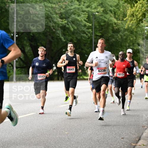 06.09.2026 - CURREX Alsterlauf Dr. Thomas Lammeyer http://msf.ph/oto/10113493 06.09.2026 09:05:18 Laufen 6043, 5641, 27, 6226, 2813, 5637 meine-sportfotos.de