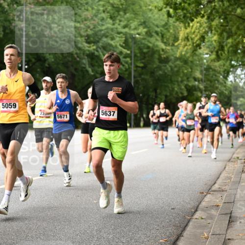06.09.2026 - CURREX Alsterlauf Dr. Thomas Lammeyer http://msf.ph/oto/10113514 06.09.2026 09:05:21 Laufen 5059, 5637, 23, 5671 meine-sportfotos.de