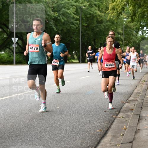 06.09.2026 - CURREX Alsterlauf Dr. Thomas Lammeyer http://msf.ph/oto/10113577 06.09.2026 09:05:30 Laufen 4176, 3738, 6066, 4380 meine-sportfotos.de