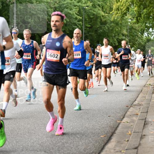06.09.2026 - CURREX Alsterlauf Dr. Thomas Lammeyer http://msf.ph/oto/10113610 06.09.2026 09:05:35 Laufen 5901, 4164, 5602, 189, 5996, 5464, 46, 24, 610 meine-sportfotos.de