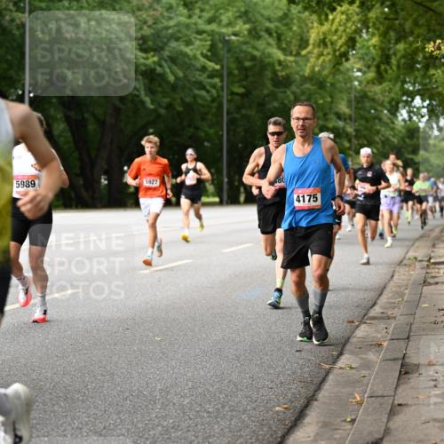 06.09.2026 - CURREX Alsterlauf Dr. Thomas Lammeyer http://msf.ph/oto/10113667 06.09.2026 09:05:43 Laufen 1245, 5989, 5927, 80, 4175 meine-sportfotos.de