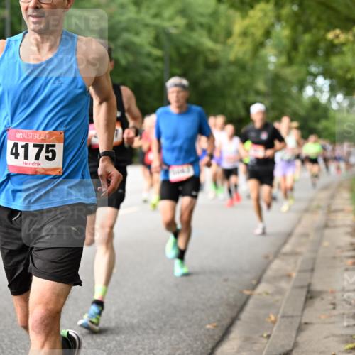 06.09.2026 - CURREX Alsterlauf Dr. Thomas Lammeyer http://msf.ph/oto/10113677 06.09.2026 09:05:44 Laufen 4175 meine-sportfotos.de