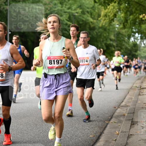 06.09.2026 - CURREX Alsterlauf Dr. Thomas Lammeyer http://msf.ph/oto/10113702 06.09.2026 09:05:48 Laufen 8197, 3928, 5974 meine-sportfotos.de