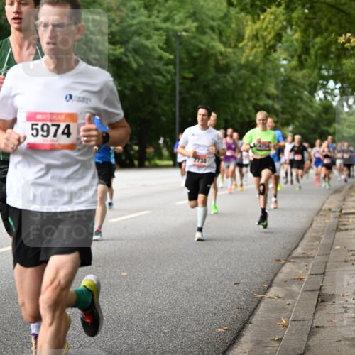 06.09.2026 - CURREX Alsterlauf Dr. Thomas Lammeyer http://msf.ph/oto/10113708 06.09.2026 09:05:49 Laufen 5974, 2738, 4754 meine-sportfotos.de
