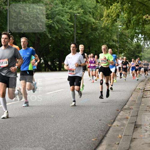 06.09.2026 - CURREX Alsterlauf Dr. Thomas Lammeyer http://msf.ph/oto/10113711 06.09.2026 09:05:49 Laufen 5830, 2738, 4758 meine-sportfotos.de