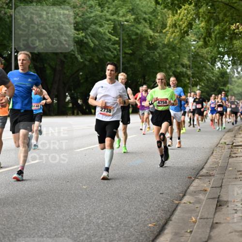 06.09.2026 - CURREX Alsterlauf Dr. Thomas Lammeyer http://msf.ph/oto/10113713 06.09.2026 09:05:49 Laufen 5830, 6140, 2738, 4758 meine-sportfotos.de