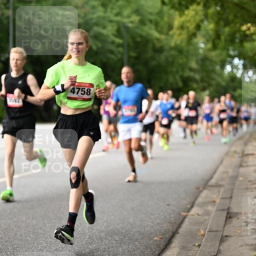 06.09.2026 - CURREX Alsterlauf Dr. Thomas Lammeyer http://msf.ph/oto/10113724 06.09.2026 09:05:51 Laufen 4758 meine-sportfotos.de