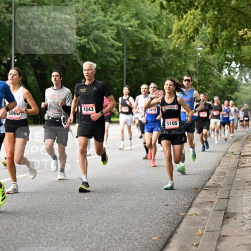 06.09.2026 - CURREX Alsterlauf Dr. Thomas Lammeyer http://msf.ph/oto/10113749 06.09.2026 09:05:55 Laufen 151, 5960, 4243, 470, 3972, 5105, 6122 meine-sportfotos.de