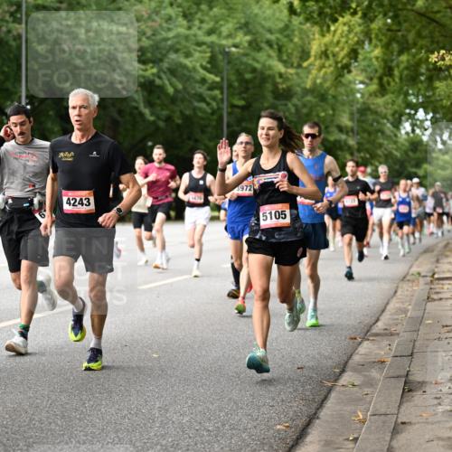 06.09.2026 - CURREX Alsterlauf Dr. Thomas Lammeyer http://msf.ph/oto/10113753 06.09.2026 09:05:55 Laufen 5960, 4243, 3972, 5105 meine-sportfotos.de