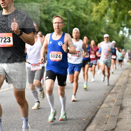 06.09.2026 - CURREX Alsterlauf Dr. Thomas Lammeyer http://msf.ph/oto/10113791 06.09.2026 09:06:01 Laufen 4172, 2723, 5676, 6024 meine-sportfotos.de