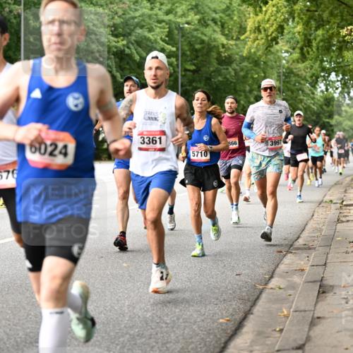 06.09.2026 - CURREX Alsterlauf Dr. Thomas Lammeyer http://msf.ph/oto/10113793 06.09.2026 09:06:01 Laufen 42, 6024, 5676, 3361, 866, 3997, 5710 meine-sportfotos.de