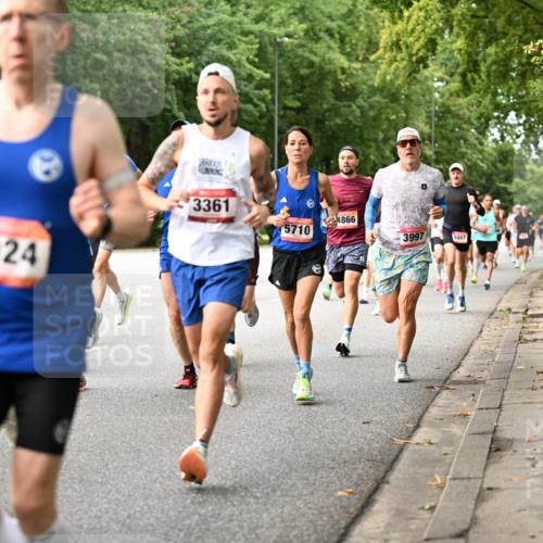 06.09.2026 - CURREX Alsterlauf Dr. Thomas Lammeyer http://msf.ph/oto/10113794 06.09.2026 09:06:01 Laufen 6024, 3361, 4866, 5710, 3997, 4657 meine-sportfotos.de
