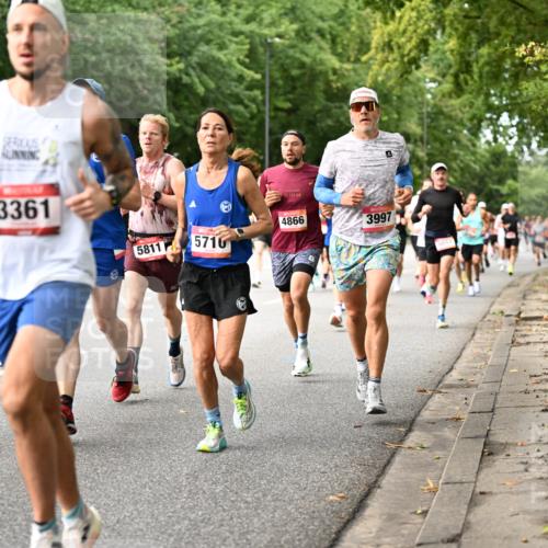 06.09.2026 - CURREX Alsterlauf Dr. Thomas Lammeyer http://msf.ph/oto/10113798 06.09.2026 09:06:02 Laufen 6419, 3361, 47, 195, 4866, 3997, 5811, 5710 meine-sportfotos.de