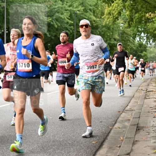 06.09.2026 - CURREX Alsterlauf Dr. Thomas Lammeyer http://msf.ph/oto/10113800 06.09.2026 09:06:02 Laufen 42, 195, 581, 5710, 4866, 3997, 4657 meine-sportfotos.de