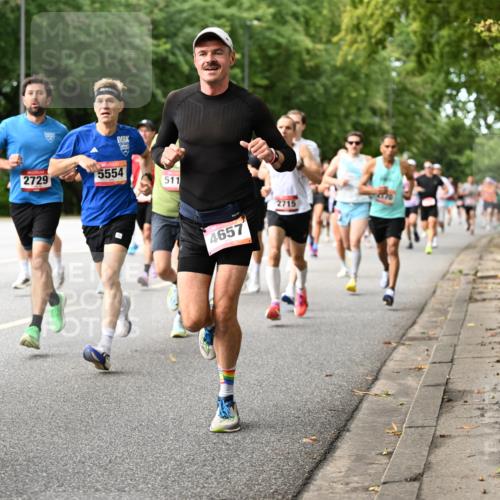 06.09.2026 - CURREX Alsterlauf Dr. Thomas Lammeyer http://msf.ph/oto/10113816 06.09.2026 09:06:05 Laufen 404, 5001, 2729, 5554, 511, 2715, 4657 meine-sportfotos.de