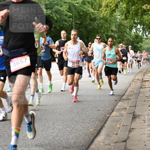 06.09.2026 - CURREX Alsterlauf Dr. Thomas Lammeyer http://msf.ph/oto/10113819 06.09.2026 09:06:05 Laufen 2, 2729, 5554, 4657, 36, 2170, 2715 meine-sportfotos.de