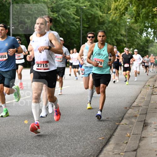 06.09.2026 - CURREX Alsterlauf Dr. Thomas Lammeyer http://msf.ph/oto/10113824 06.09.2026 09:06:06 Laufen 12, 5952, 3731, 4858, 5399, 2715, 2858, 100, 170 meine-sportfotos.de