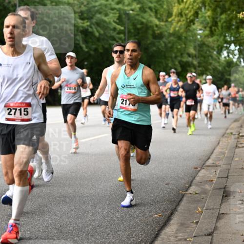 06.09.2026 - CURREX Alsterlauf Dr. Thomas Lammeyer http://msf.ph/oto/10113827 06.09.2026 09:06:07 Laufen 4858, 2715, 2858, 21 meine-sportfotos.de