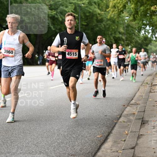 06.09.2026 - CURREX Alsterlauf Dr. Thomas Lammeyer http://msf.ph/oto/10113864 06.09.2026 09:06:13 Laufen 6375, 3960, 4515, 4277 meine-sportfotos.de