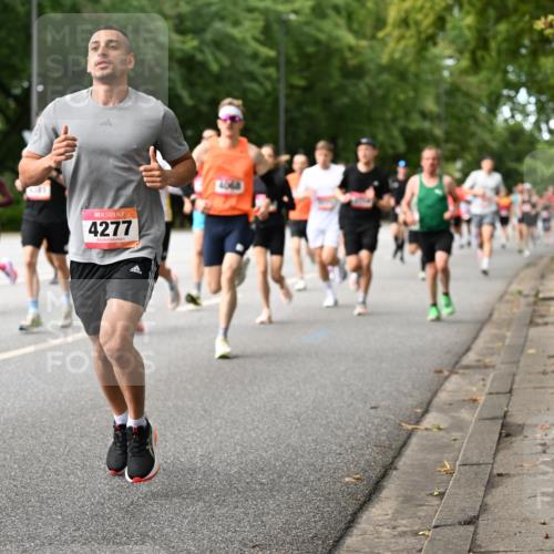 06.09.2026 - CURREX Alsterlauf Dr. Thomas Lammeyer http://msf.ph/oto/10113876 06.09.2026 09:06:15 Laufen 4277 meine-sportfotos.de