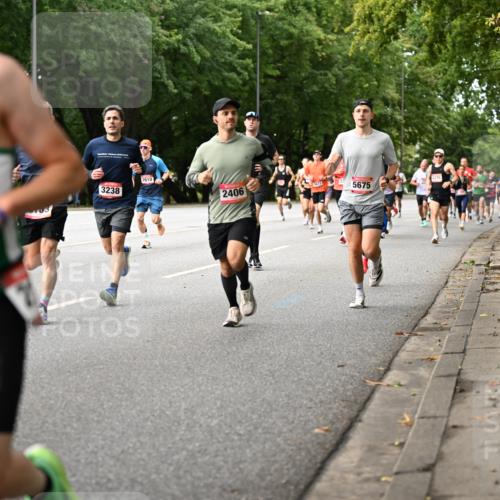 06.09.2026 - CURREX Alsterlauf Dr. Thomas Lammeyer http://msf.ph/oto/10113898 06.09.2026 09:06:18 Laufen 3238, 2610, 2406, 5675 meine-sportfotos.de