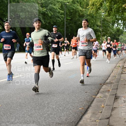 06.09.2026 - CURREX Alsterlauf Dr. Thomas Lammeyer http://msf.ph/oto/10113902 06.09.2026 09:06:18 Laufen 3753, 3238, 2610, 5675, 2406, 2245 meine-sportfotos.de