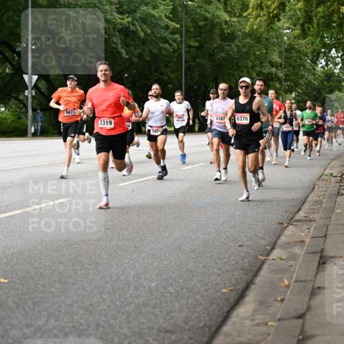 06.09.2026 - CURREX Alsterlauf Dr. Thomas Lammeyer http://msf.ph/oto/10113921 06.09.2026 09:06:21 Laufen 6235, 5673, 2319, 36, 5034, 3905, 4187, 6376, 5805, 4928 meine-sportfotos.de