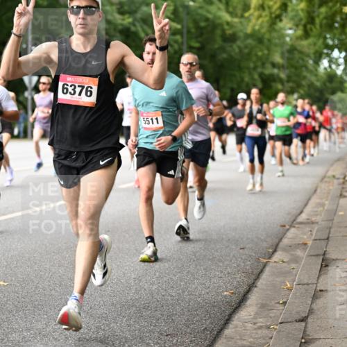 06.09.2026 - CURREX Alsterlauf Dr. Thomas Lammeyer http://msf.ph/oto/10113935 06.09.2026 09:06:23 Laufen 036, 5034, 6376, 5511 meine-sportfotos.de