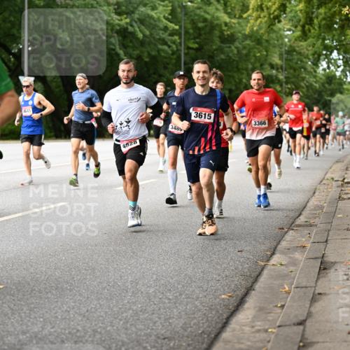 06.09.2026 - CURREX Alsterlauf Dr. Thomas Lammeyer http://msf.ph/oto/10113963 06.09.2026 09:06:28 Laufen 5805, 5645, 4828, 3485, 3615, 3366 meine-sportfotos.de