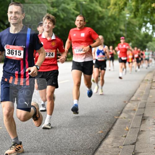 06.09.2026 - CURREX Alsterlauf Dr. Thomas Lammeyer http://msf.ph/oto/10113972 06.09.2026 09:06:29 Laufen 2026, 28, 3615, 124, 3366 meine-sportfotos.de