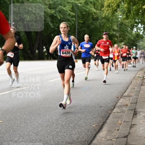 06.09.2026 - CURREX Alsterlauf Dr. Thomas Lammeyer http://msf.ph/oto/10113980 06.09.2026 09:06:30 Laufen 3366, 6476, 6420, 8318 meine-sportfotos.de