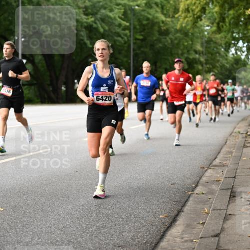 06.09.2026 - CURREX Alsterlauf Dr. Thomas Lammeyer http://msf.ph/oto/10113981 06.09.2026 09:06:30 Laufen 6476, 6420, 2158 meine-sportfotos.de