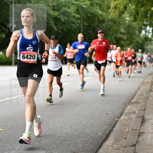 06.09.2026 - CURREX Alsterlauf Dr. Thomas Lammeyer http://msf.ph/oto/10113985 06.09.2026 09:06:31 Laufen 6476, 6420, 5864 meine-sportfotos.de