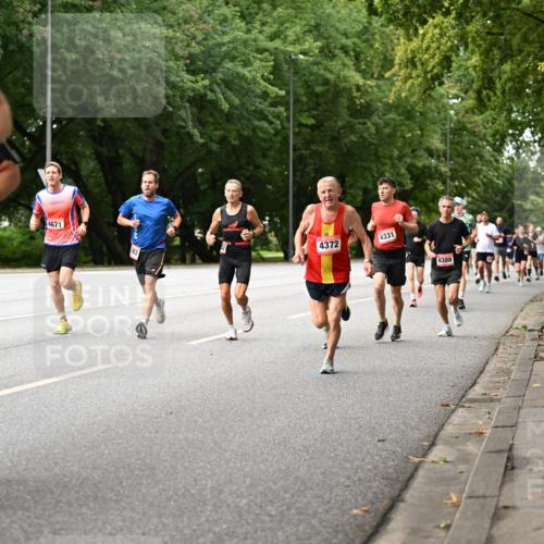 06.09.2026 - CURREX Alsterlauf Dr. Thomas Lammeyer http://msf.ph/oto/10113999 06.09.2026 09:06:33 Laufen 4671, 375, 4372, 4331, 6388 meine-sportfotos.de