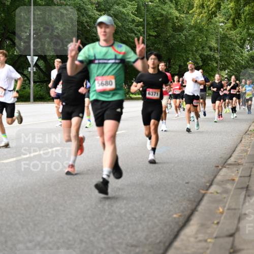 06.09.2026 - CURREX Alsterlauf Dr. Thomas Lammeyer http://msf.ph/oto/10114032 06.09.2026 09:06:38 Laufen 5680, 6371, 5874, 824 meine-sportfotos.de