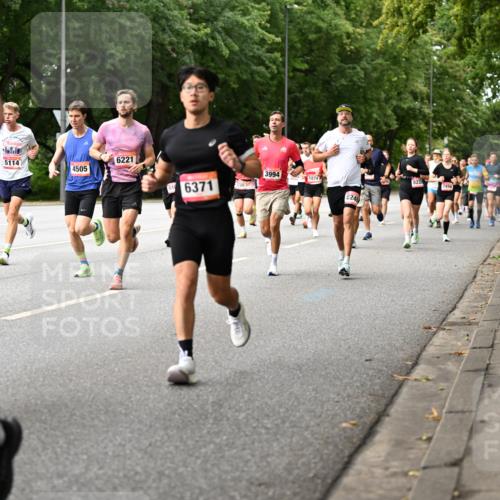 06.09.2026 - CURREX Alsterlauf Dr. Thomas Lammeyer http://msf.ph/oto/10114039 06.09.2026 09:06:39 Laufen 0, 5114, 4505, 6221, 3994, 5874, 6371, 8240, 8233, 2498 meine-sportfotos.de