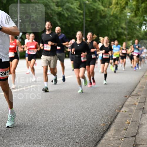 06.09.2026 - CURREX Alsterlauf Dr. Thomas Lammeyer http://msf.ph/oto/10114058 06.09.2026 09:06:41 Laufen 10, 8249, 6450 meine-sportfotos.de