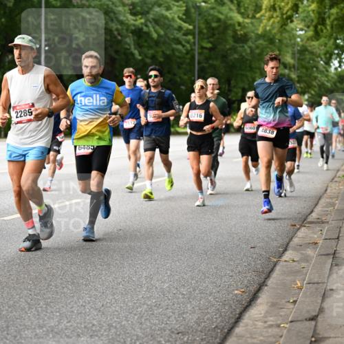06.09.2026 - CURREX Alsterlauf Dr. Thomas Lammeyer http://msf.ph/oto/10114083 06.09.2026 09:06:45 Laufen 6486, 2289, 6485, 8216, 112, 6060, 4838, 537 meine-sportfotos.de