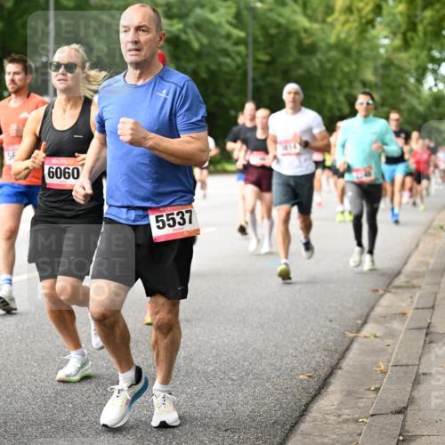 06.09.2026 - CURREX Alsterlauf Dr. Thomas Lammeyer http://msf.ph/oto/10114099 06.09.2026 09:06:48 Laufen 56, 6060, 5537 meine-sportfotos.de