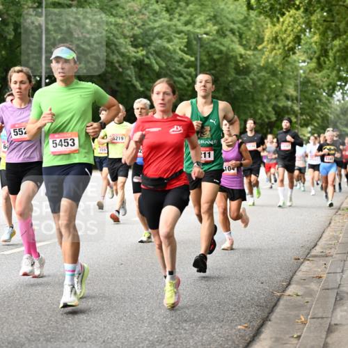 06.09.2026 - CURREX Alsterlauf Dr. Thomas Lammeyer http://msf.ph/oto/10114136 06.09.2026 09:06:53 Laufen 98, 64, 552, 5453, 3593, 5219, 11, 10 meine-sportfotos.de