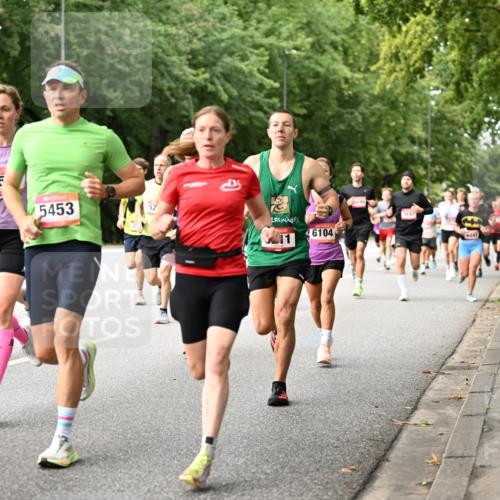 06.09.2026 - CURREX Alsterlauf Dr. Thomas Lammeyer http://msf.ph/oto/10114137 06.09.2026 09:06:54 Laufen 55, 5453, 52, 6104, 3697, 341 meine-sportfotos.de