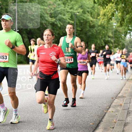 06.09.2026 - CURREX Alsterlauf Dr. Thomas Lammeyer http://msf.ph/oto/10114138 06.09.2026 09:06:54 Laufen 552, 5453, 3211, 104 meine-sportfotos.de