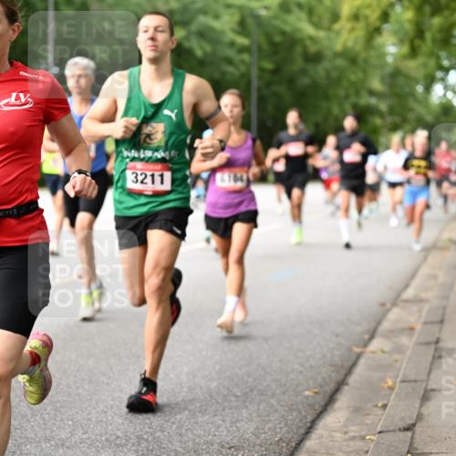 06.09.2026 - CURREX Alsterlauf Dr. Thomas Lammeyer http://msf.ph/oto/10114142 06.09.2026 09:06:54 Laufen 3211 meine-sportfotos.de
